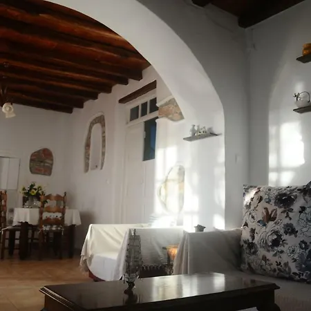 Landsted Paros Pounta Sea View *